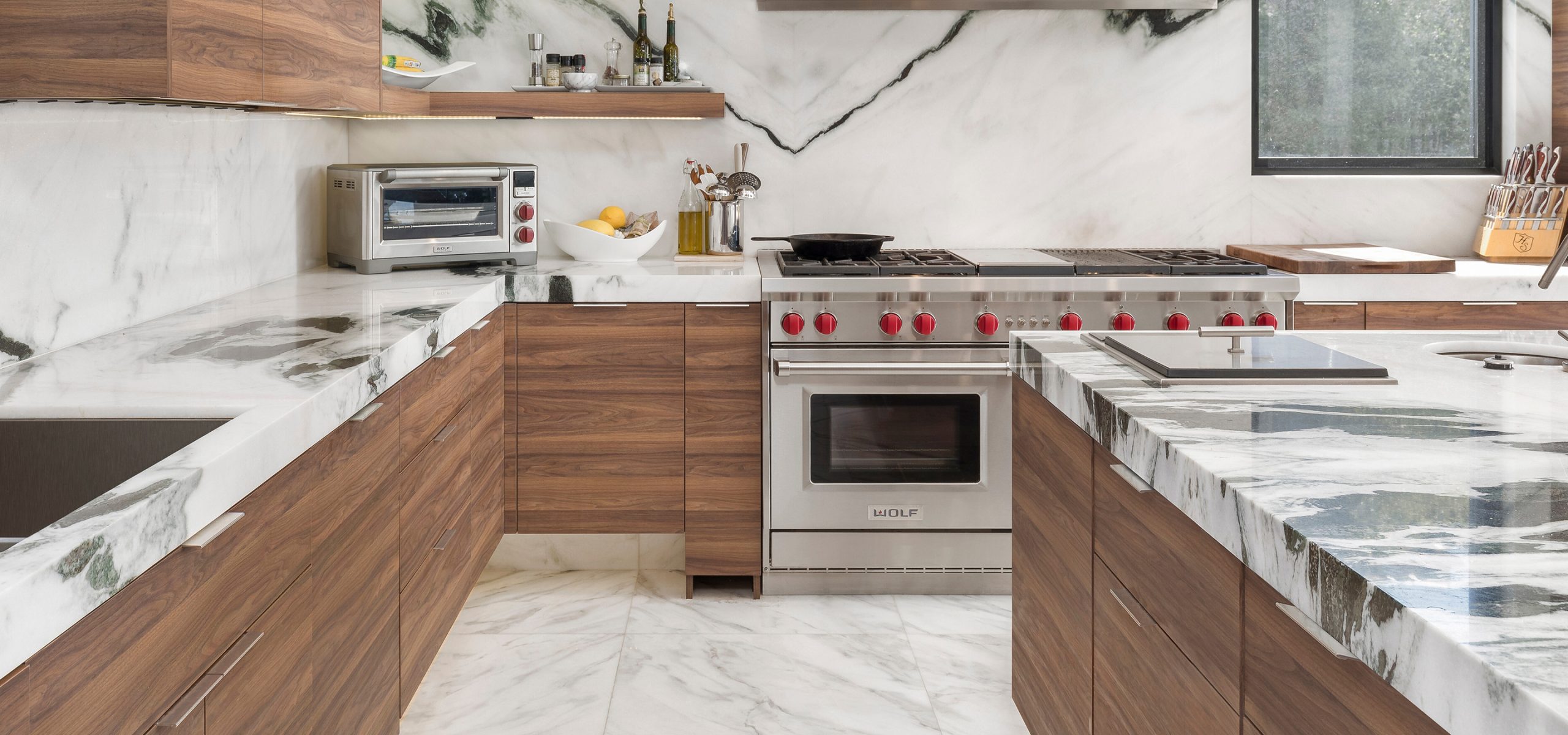 Wolf range and wolf toaster in kitchen image