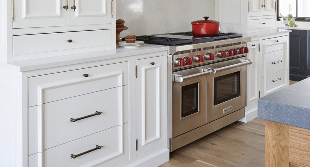 WOLF Appliances Caplan S Appliances Toronto Ontario Canada   Wolf 0002 Kdc 17 18 Forest Kitchen Dan Mcfadden 03 1024x552 