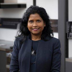 headshots-caplans_0000_Sharon Das 04 headshots-caplans_0000_Sharon Das 04